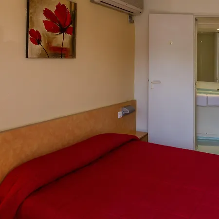 Fasthôtel - Saint Emilion Est 2*