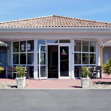 Hotel Fasthôtel - Saint Emilion Est 2*