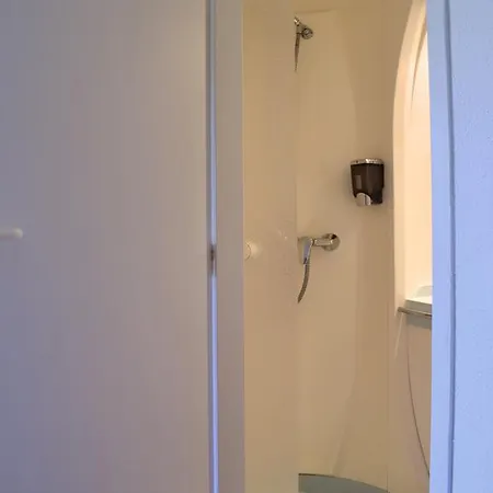 Hotel Fasthotel - Saint Emilion Est Montcaret