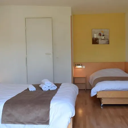 Fasthotel - Saint Emilion Est 2* Montcaret
